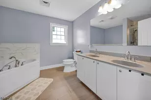 1125 Van Arsdale Dr, Branchburg Township, NJ 08853 - Photo 24