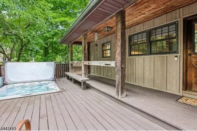 765 Pines Lake Dr, Wayne, NJ 07470 - Photo 32