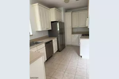 47 Taft Ln, Morristown, NJ 07960 - Photo 6