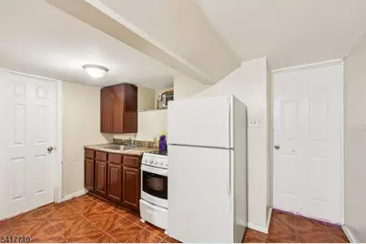 106 E Main St, Paterson, NJ 07522 - Photo 18