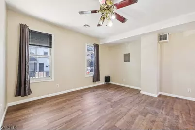 106 E Main St, Paterson, NJ 07522 - Photo 24