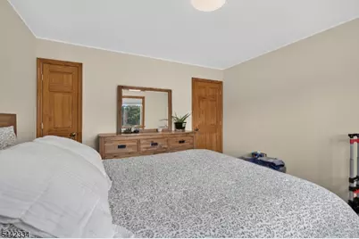 4 Howard Ave, Clifton, NJ 07013 - Photo 12