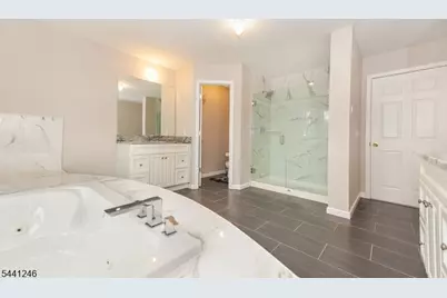 18 Puddingstone Rd, Parsippany, NJ 07950 - Photo 30