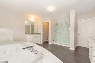 18 Puddingstone Rd, Parsippany, NJ 07950 - Photo 30