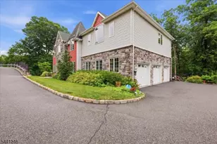 18 Puddingstone Rd, Parsippany, NJ 07950 - Photo 36