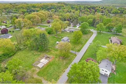 10 Concord Rd, Clinton Township, NJ 08833 - Photo 6