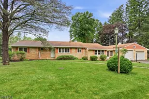 44 Burnt Hill Rd, Montgomery Township, NJ 08558 - Photo 1