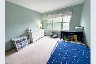 305 Amberleigh Dr, Hopewell Township, NJ 08534 - Photo 20