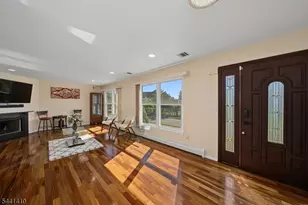41 Nicole Ln, Parsippany, NJ 07054 - Photo 4