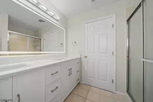 41 Nicole Ln, Parsippany, NJ 07054 - Photo 22