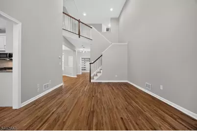 6 Schweinberg Dr, Roseland, NJ 07068 - Photo 18