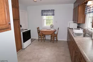 226 Lambertville Hq Rd, Delaware Township, NJ 08559 - Photo 8
