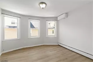 40 Teaneck Rd, Ridgefield, NJ 07660 - Photo 16