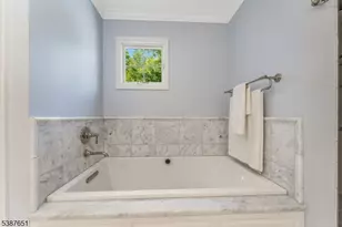 26 Chalfonte Dr, Clinton Township, NJ 08833 - Photo 24