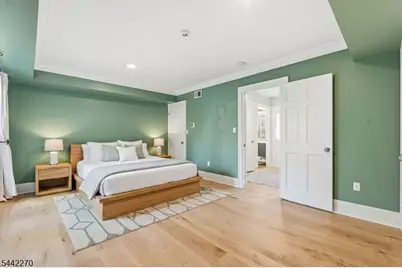 66 S Fullerton Ave #8, Montclair, NJ 07042 - Photo 18