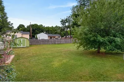 309 Stelko Ave, Lopatcong Township, NJ 08865 - Photo 26