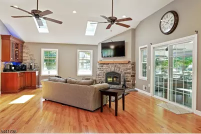 1 Emerson Dr, Livingston, NJ 07039 - Photo 12