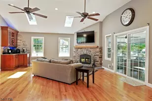 1 Emerson Dr, Livingston, NJ 07039 - Photo 12