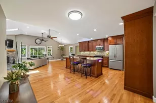 1 Emerson Dr, Livingston, NJ 07039 - Photo 6