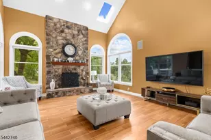 3 Regal Way, Raritan Township, NJ 08822 - Photo 6