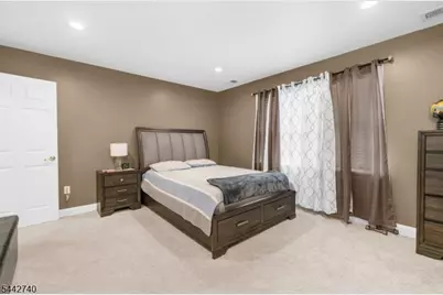 3 Regal Way, Raritan Township, NJ 08822 - Photo 26