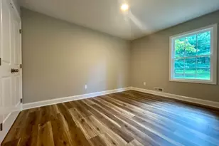 17 Londonderry Dr, Raritan Township, NJ 08822 - Photo 18