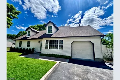 17 Londonderry Dr, Raritan Township, NJ 08822 - Photo 2