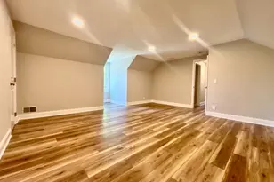 17 Londonderry Dr, Raritan Township, NJ 08822 - Photo 12