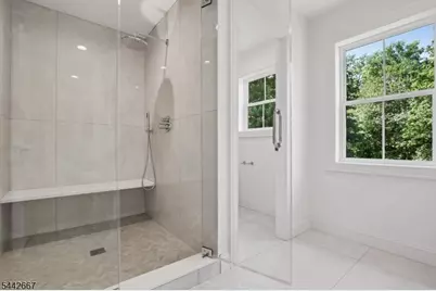 14 Maplewood Dr, Livingston, NJ 07039 - Photo 18