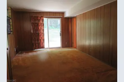 30 Deer Path Dr, Mount Olive, NJ 07836 - Photo 6