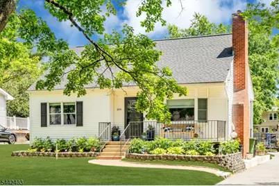 104 N Prospect St, Washington Boro, NJ 07882 - Photo 2