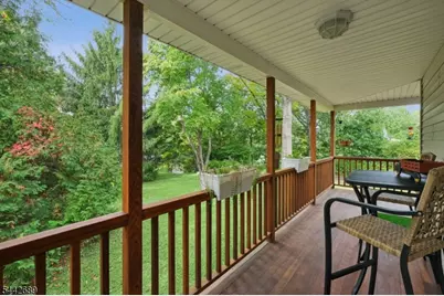 158 Maple St, New Providence, NJ 07974 - Photo 10