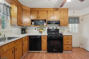 158 Maple St, New Providence, NJ 07974 - Photo 22