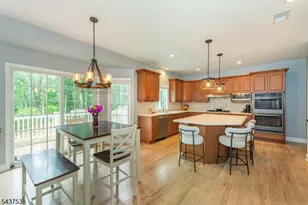 18 Stoneybrook Rd, Washington Township, NJ 07853 - Photo 16