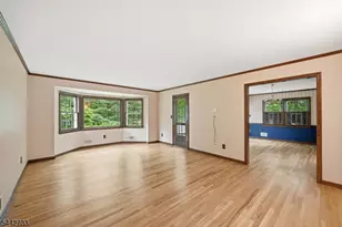 25 Trouville Dr, Parsippany, NJ 07054 - Photo 4