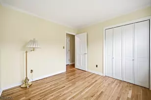 25 Trouville Dr, Parsippany, NJ 07054 - Photo 10