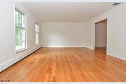 55 George St, Allendale, NJ 07401 - Photo 4