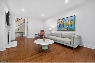 10 Camlet Ct, Roseland, NJ 07068 - Photo 14