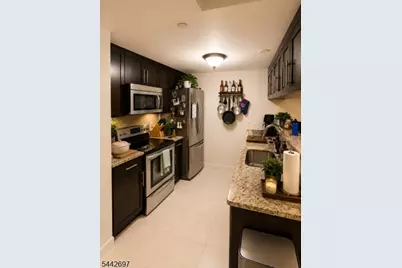 100 Tidewater St #1G, Jersey City, NJ 07302 - Photo 8