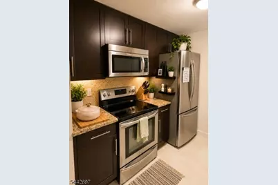 100 Tidewater St #1G, Jersey City, NJ 07302 - Photo 10