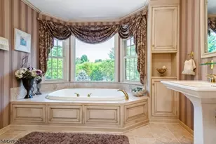 200 Raritan Ln, Readington, NJ 08889 - Photo 26