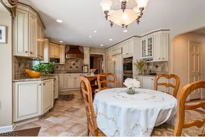 200 Raritan Ln, Readington, NJ 08889 - Photo 16