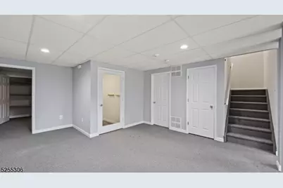 1306 Stech Dr, Bridgewater, NJ 08807 - Photo 30