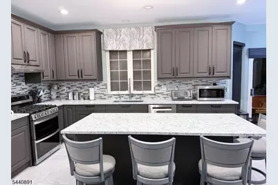 9 Angelina Ct, Monroe Township, NJ 08831 - Photo 34