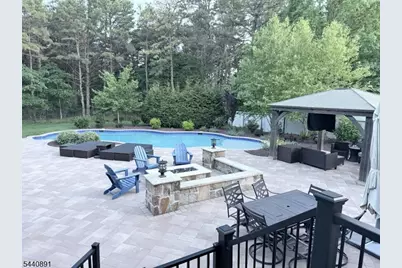 9 Angelina Ct, Monroe Township, NJ 08831 - Photo 24