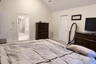 9 Angelina Ct, Monroe Township, NJ 08831 - Photo 4