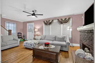 114 Ellington St, East Orange, NJ 07017 - Photo 4