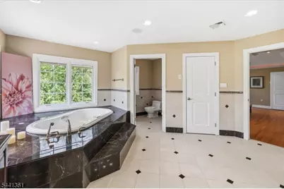 4 Centennial Ct, Totowa, NJ 07512 - Photo 22