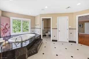 4 Centennial Ct, Totowa, NJ 07512 - Photo 22
