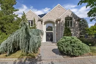 4 Centennial Ct, Totowa, NJ 07512 - Photo 40